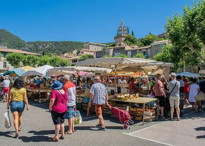 Nyons : Appartement Refait A Neuf